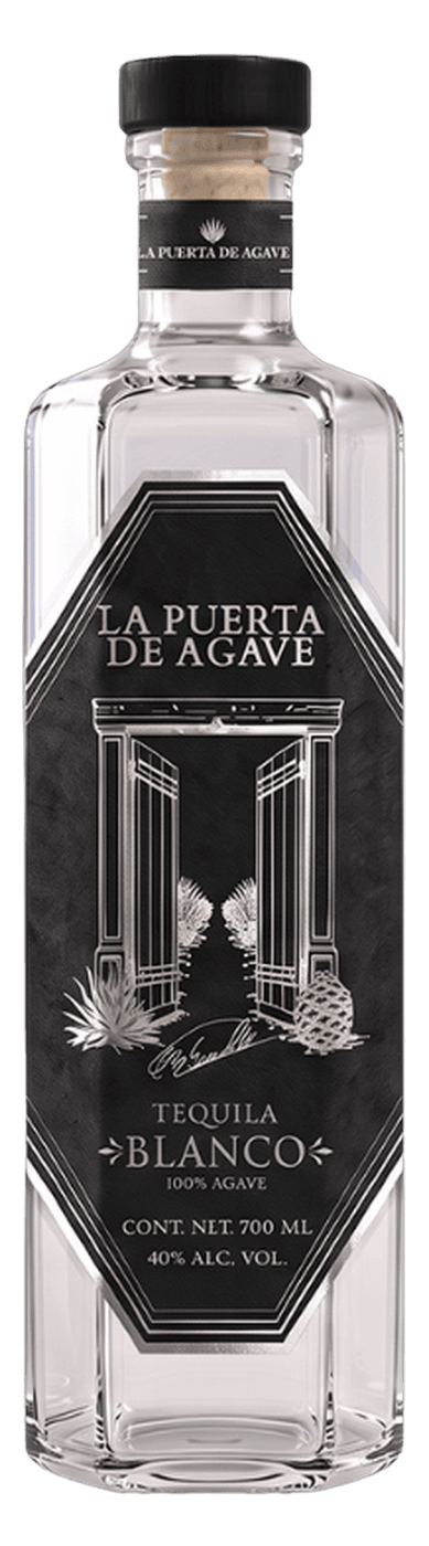 Botella artesanal de La Puerta de Agave Blanco
