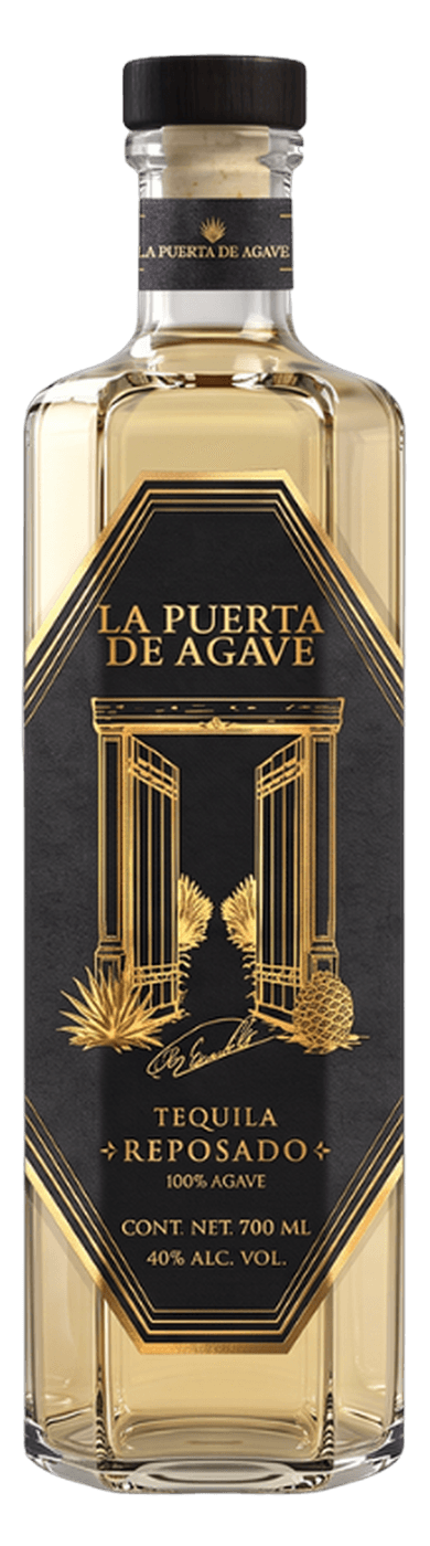 Botella artesanal de La Puerta de Agave Reposado